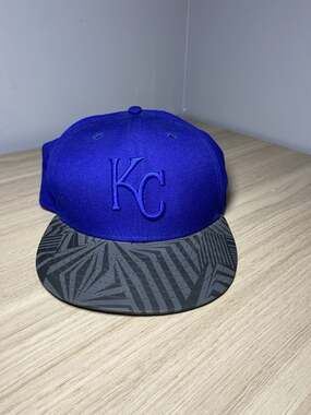 New Era Authentic Kansas City Royals Cap 7 3/8 - Brand New - Black & Blue Color